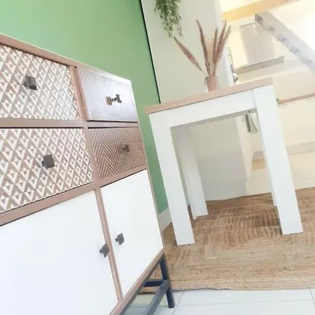 Charmant Duplex Avec Jacuzzi Aumelas Extérieur photo