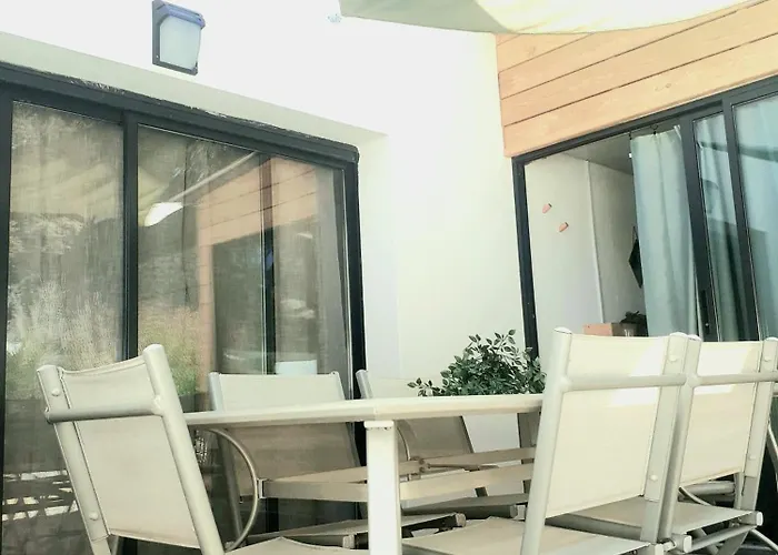 Charmant Duplex Avec Jacuzzi